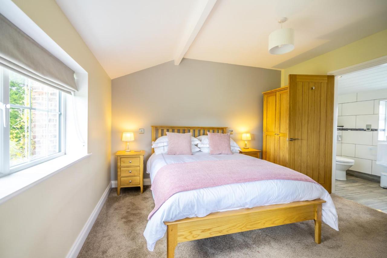 Brecks Farm - Well Cottage ヨーク エクステリア 写真